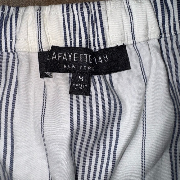 Lafayette 148 New York Women’s Stripped Blouse Size Medium - Picture 6 of 7